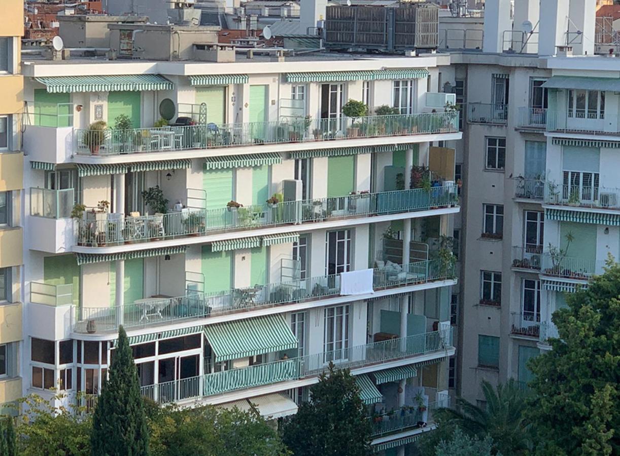 Centre, Deux Pieces, Calme, Terrasse Plein Sud Apartment Nizza